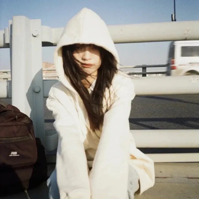被指控的女人 海报